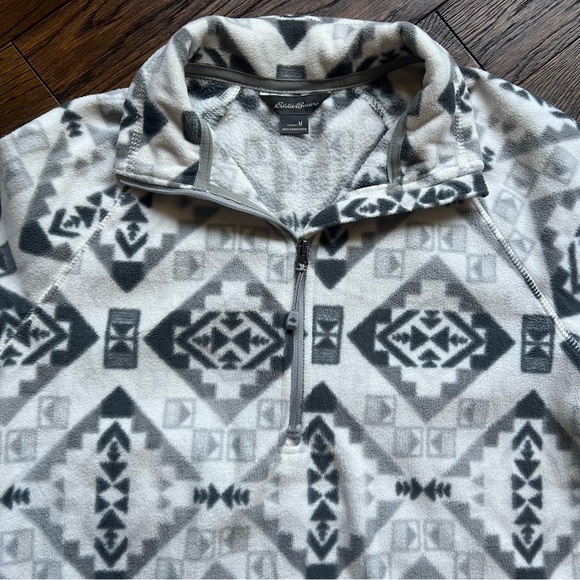 Eddie Bauer fleece sweater - Picture 4 of 6